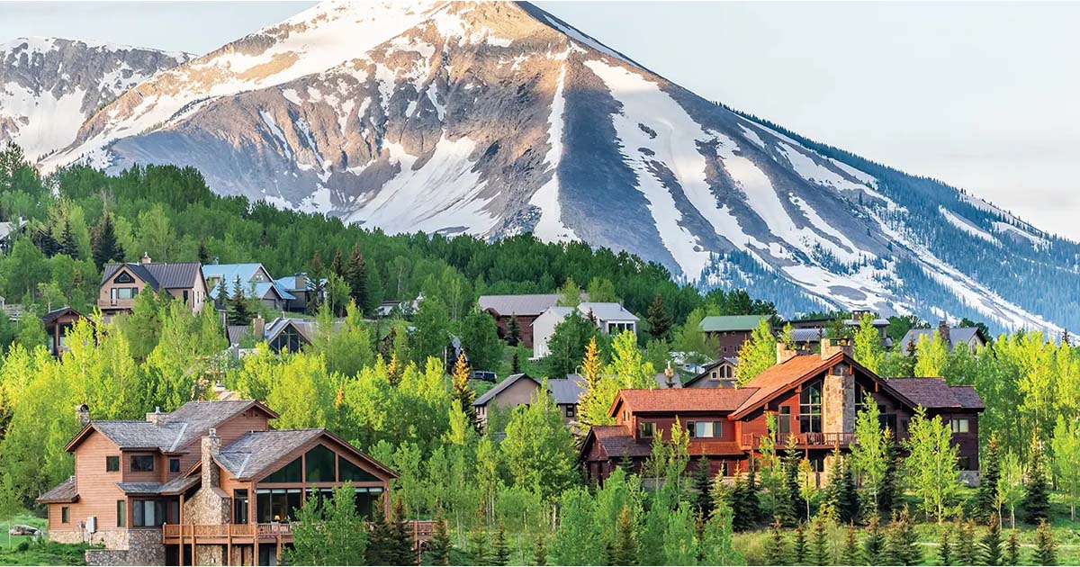 Montana Resort Combines Pastures, Forests and Rivers for the Perfect  Country Getaway - Mountain Living